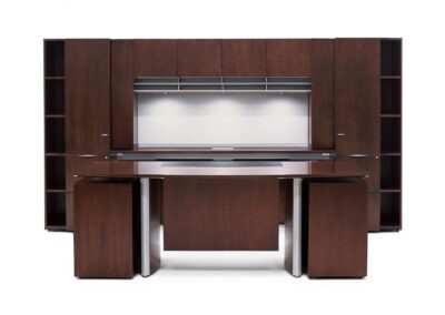 Private Offices: Freestanding Desks